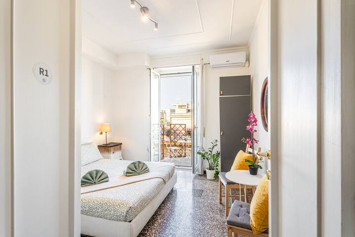 BigFamilyFlats – San Giovanni Basilica – 7pax/3bd gallery image 2