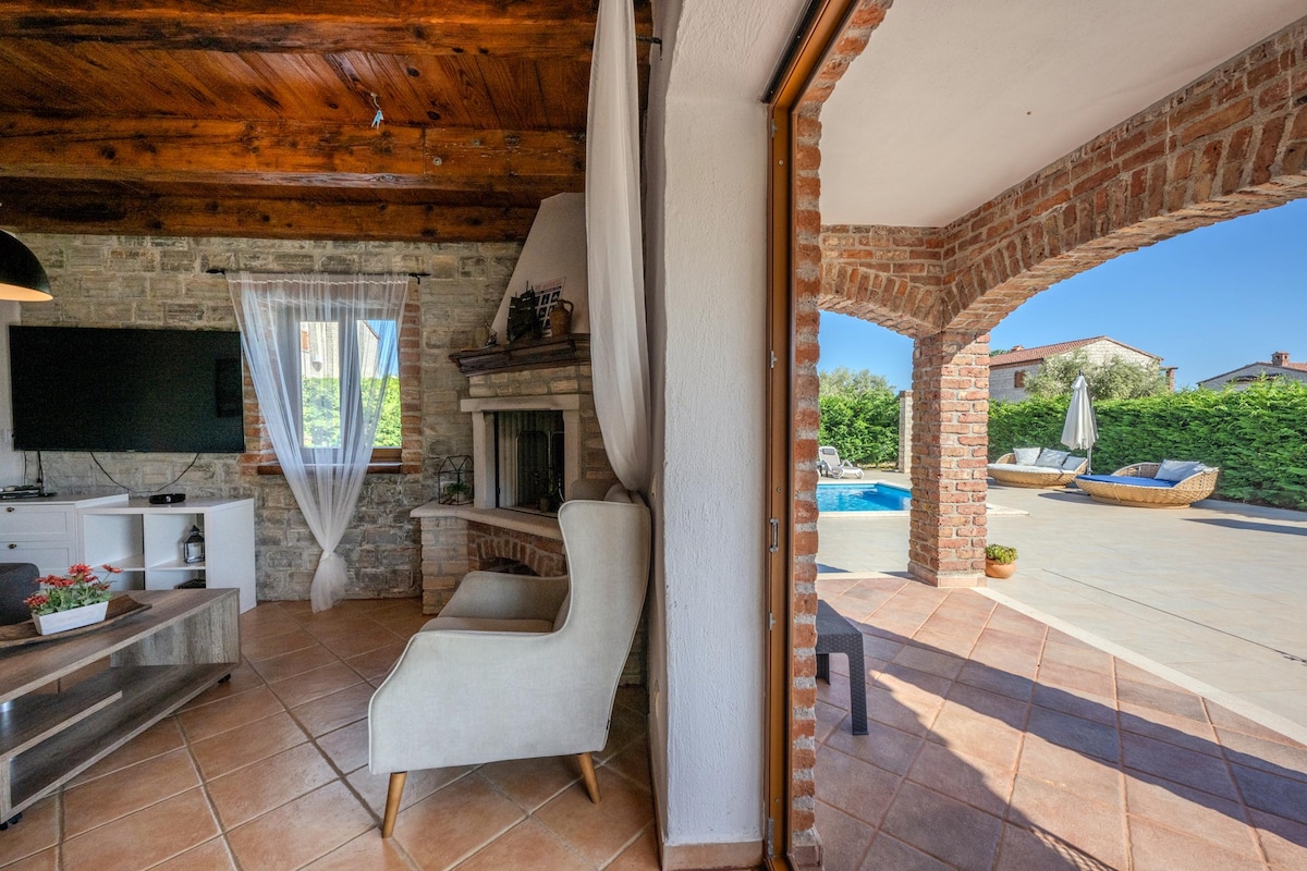 غرفة المعيشة