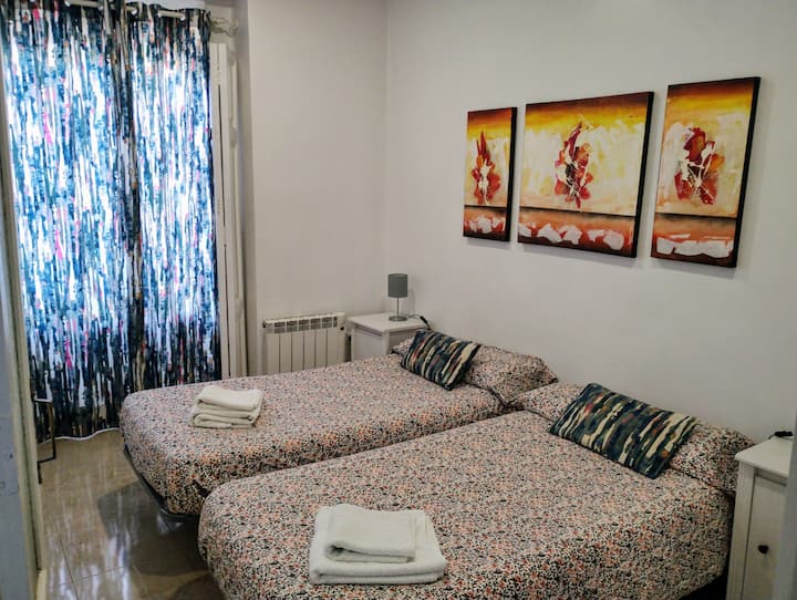 غرفة النوم 2