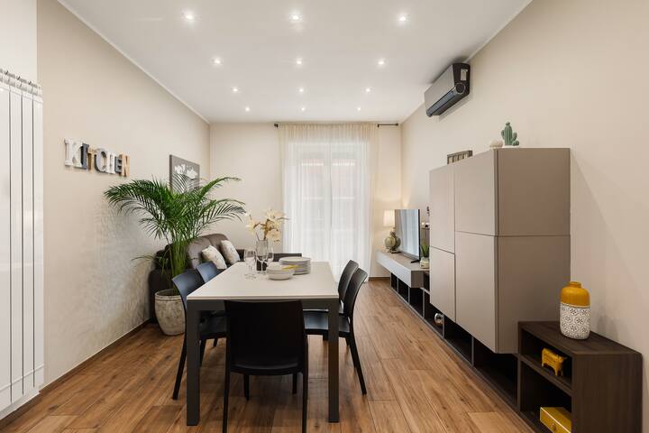 +7Pers/Spacious SAN PIETRO VATICAN AREA APARTMENT gallery image 3