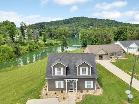 Tranquil Cove on Norris Lake w/ Kayaks