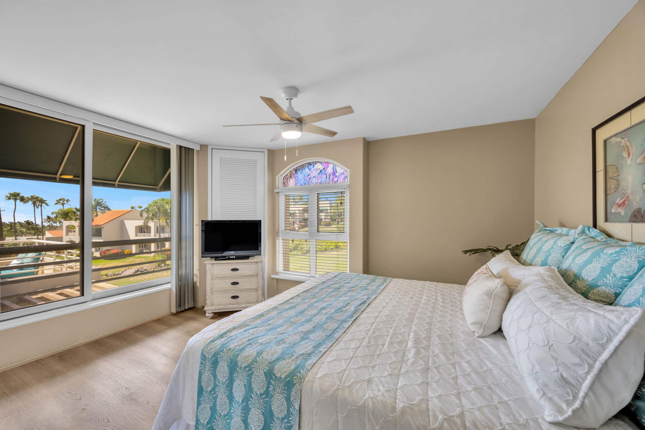 Condo in Kihei · ★4.86 · 2 bedrooms · 3 beds · 2 private baths - Image 21