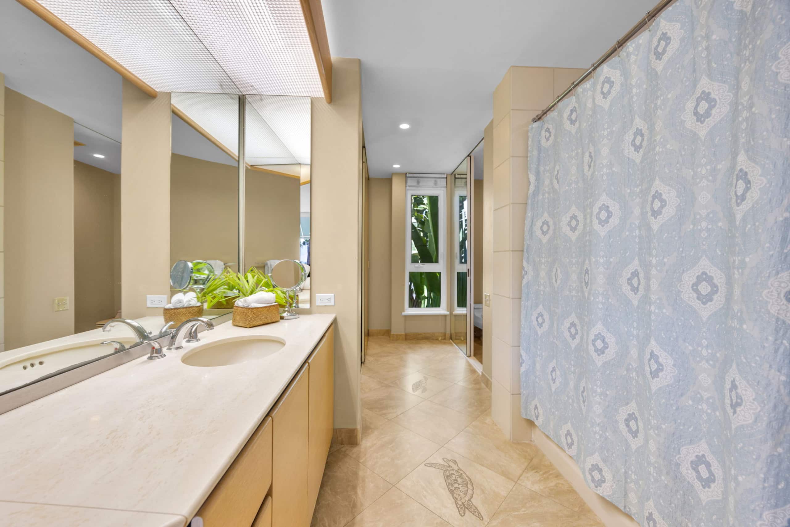 Condo in Kihei · ★4.86 · 2 bedrooms · 3 beds · 2 private baths - Image 24