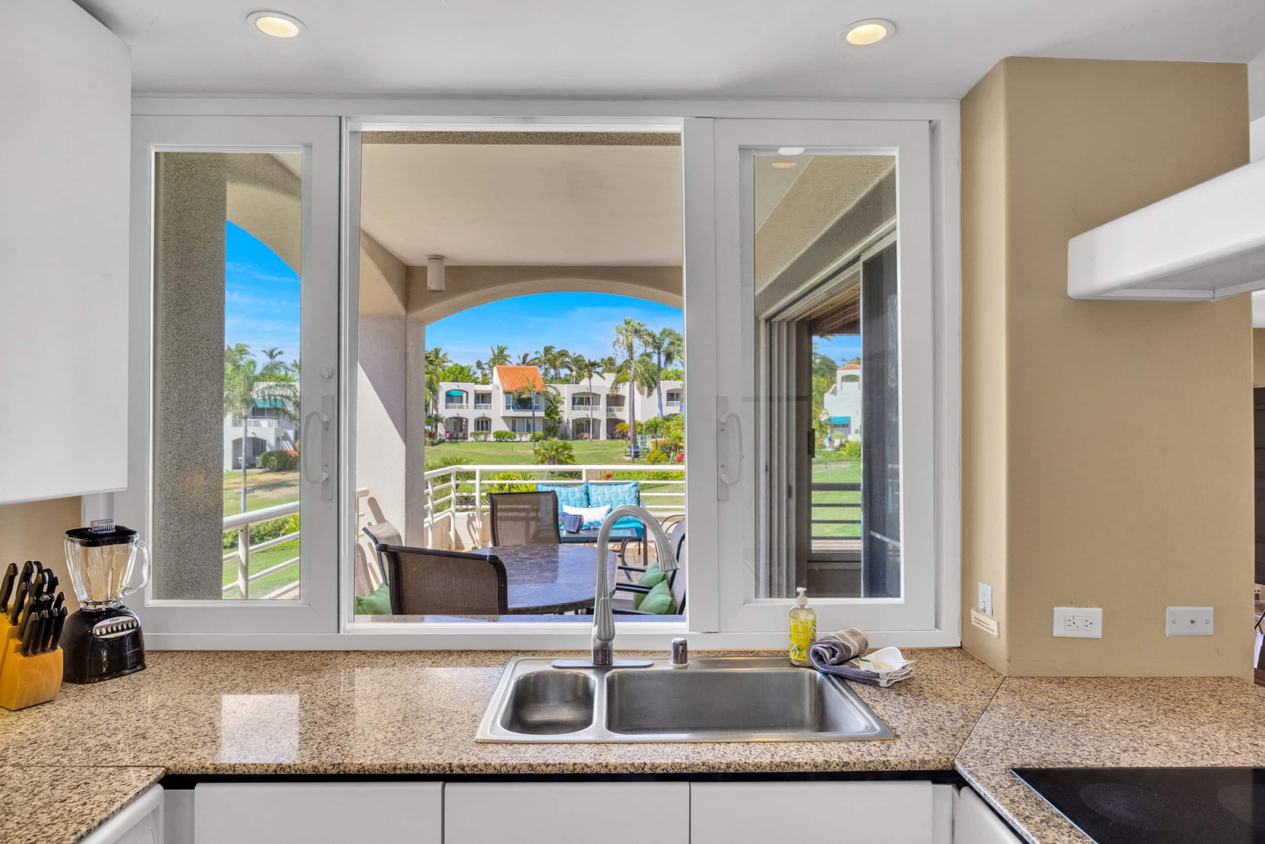 Condo in Kihei · ★4.86 · 2 bedrooms · 3 beds · 2 private baths - Image 11