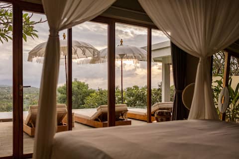 Villa Alila with private pool and super views