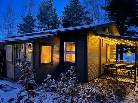 Top Airbnb: Lysti Cottage by the lake and magical countryside in Rovaniemi