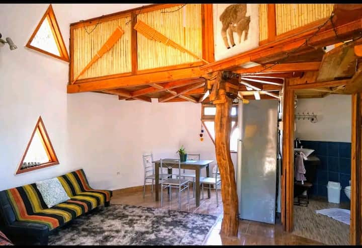 The Charming Dome. Domo Ecoconstruido - 안토파가스타