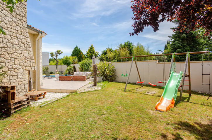 Villa 240m² avec piscine entre Bordeaux et l’océan gallery image 5