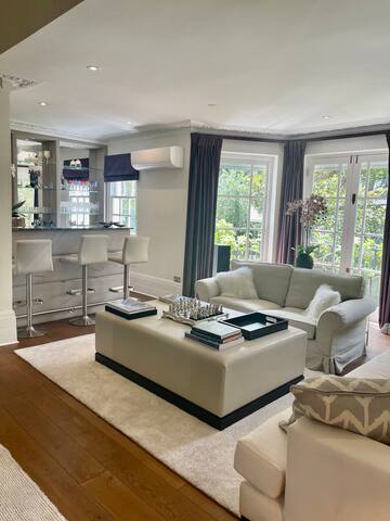 Garden Home in Kensington gallery image 3