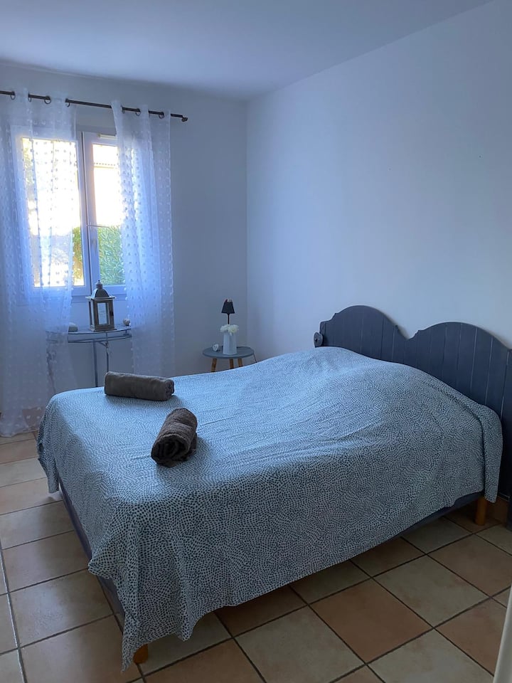 غرفة النوم 1