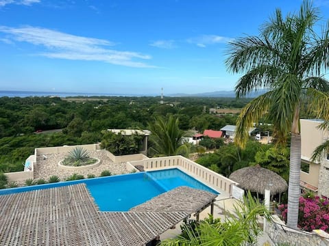 Apartment in Fracc La Roca, Puerto Escondido!