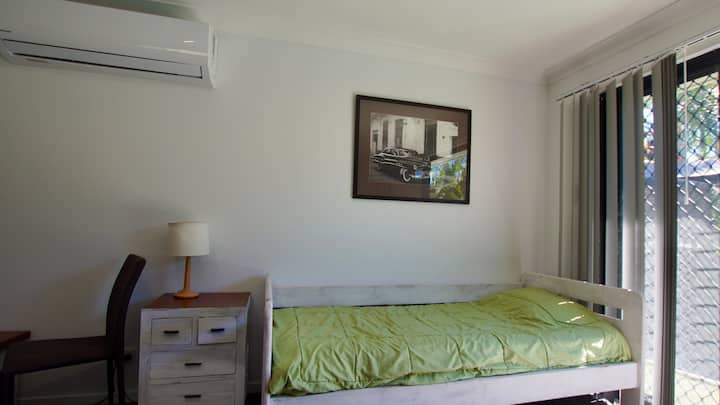 Treći krevet za jednu osobu u dnevnom boravku