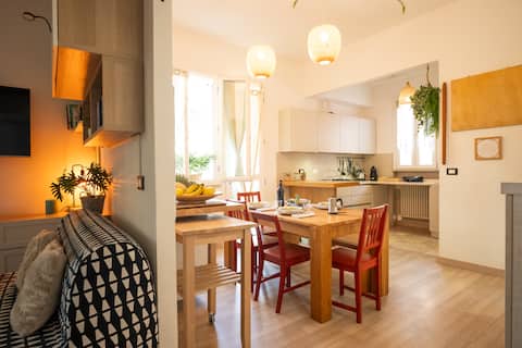 Sea Home ~ center a stone's throw from the sea, Cesenatico