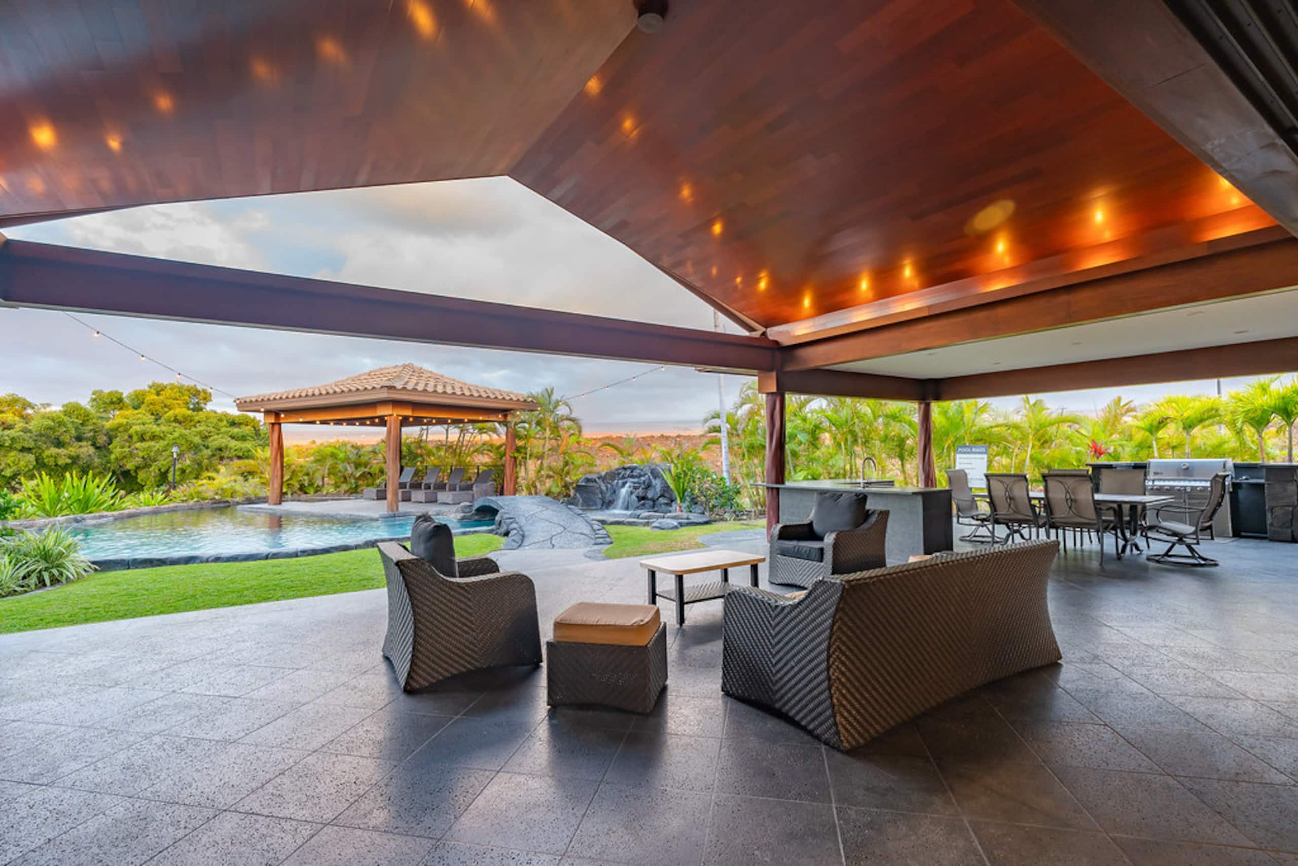 Home in Waimea · ★5.0 · 7 bedrooms · 7 beds · 6 baths - Image 27