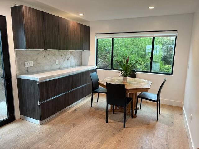 Ocean View Del Mar Home, 4000sqft , 6bd, 4.5 bath gallery image 5