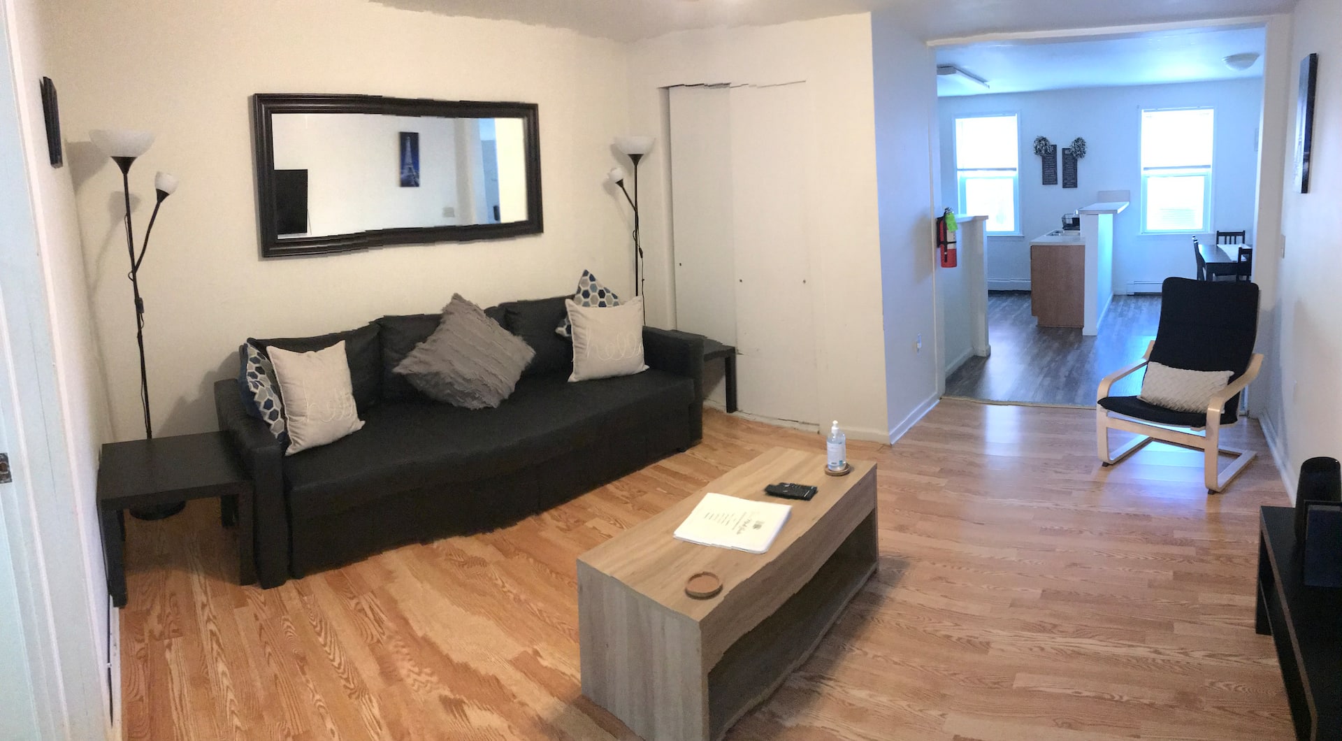 Stylish affordable 2BR Steps from Thayer gate+prkg