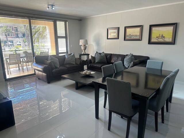 Luxury 3 Bedroom apartment Century City Majorca 06 gallery image 5