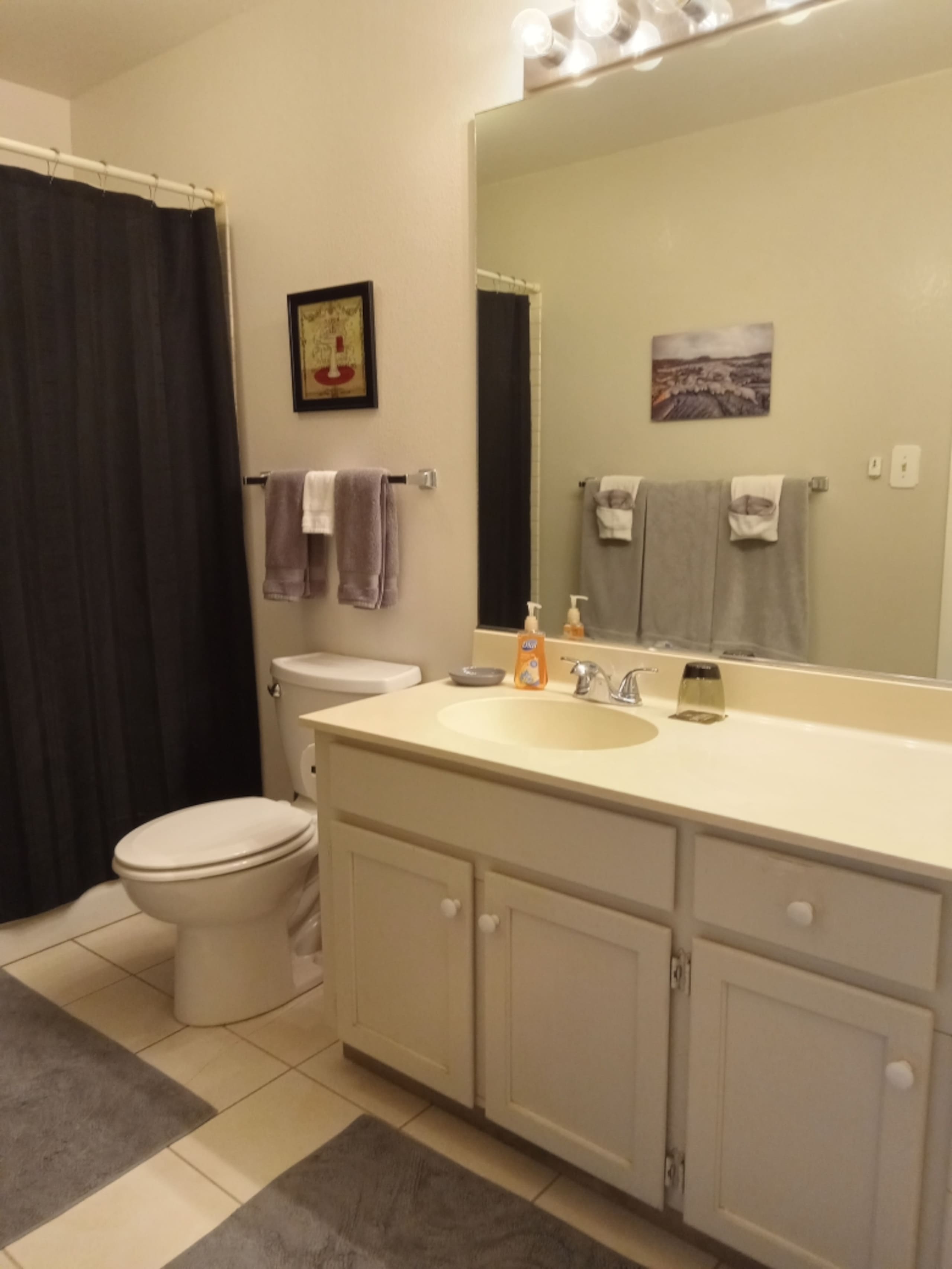 Cool and Comfortable, Home away from Home - Photo 6