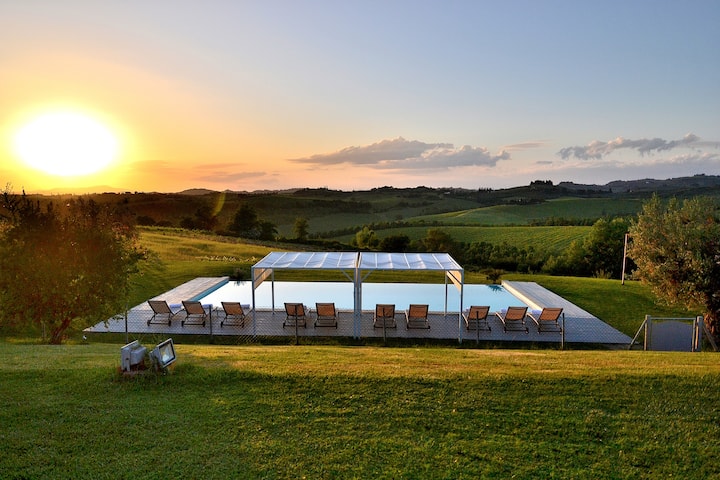 Panoramic villa private pool btw Florence e Sienna