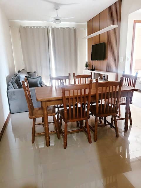 Cozy apto, 2 suites, 2 min walk to the beach