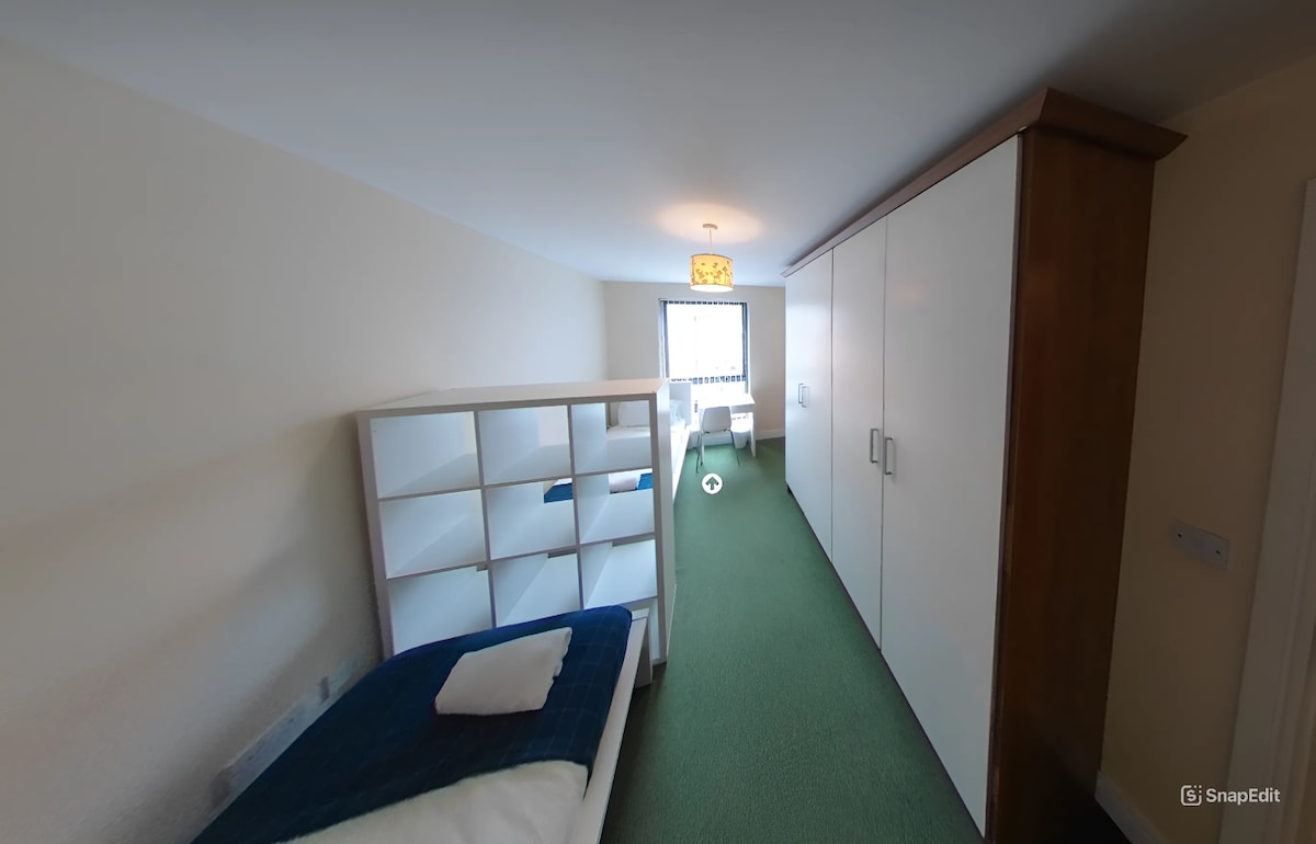 Двойна спалня