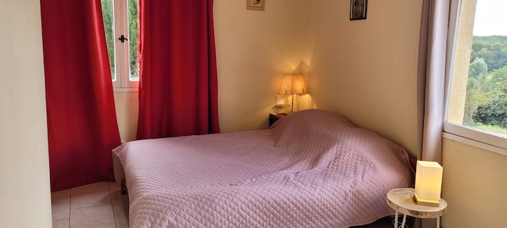 Bed 140x 190.  1 Window overlooking the small garden provided and the second on the farmyard. Views of the green hills of the Gers.