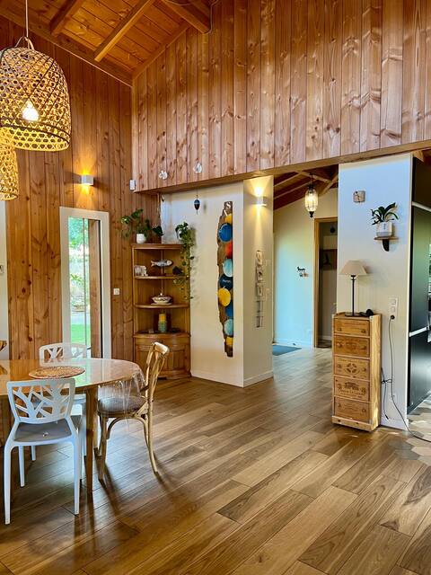 Popular Airbnb listing: house for rent Lège Cap Ferret 8 people - Pool in Lège Cap Ferret