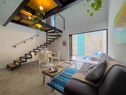 Top performing Airbnb: Barracuda Loft · Private Garden Retreat in La Paz
