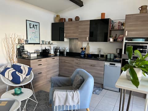 Airbnb performant: Quiet house just a short walk to the main beach à La Ciotat