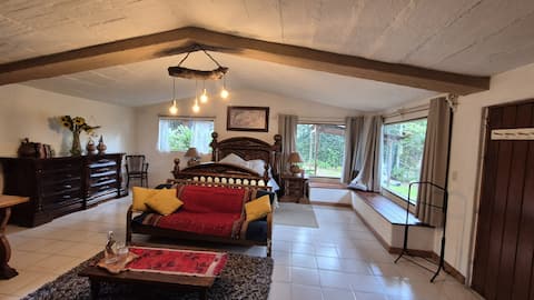 Private cabin · fireplace · pizza · Valle de Bravo