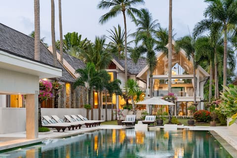 Luxury On The Beach-Koh Samui- VIP-Chef-Staff-Pool