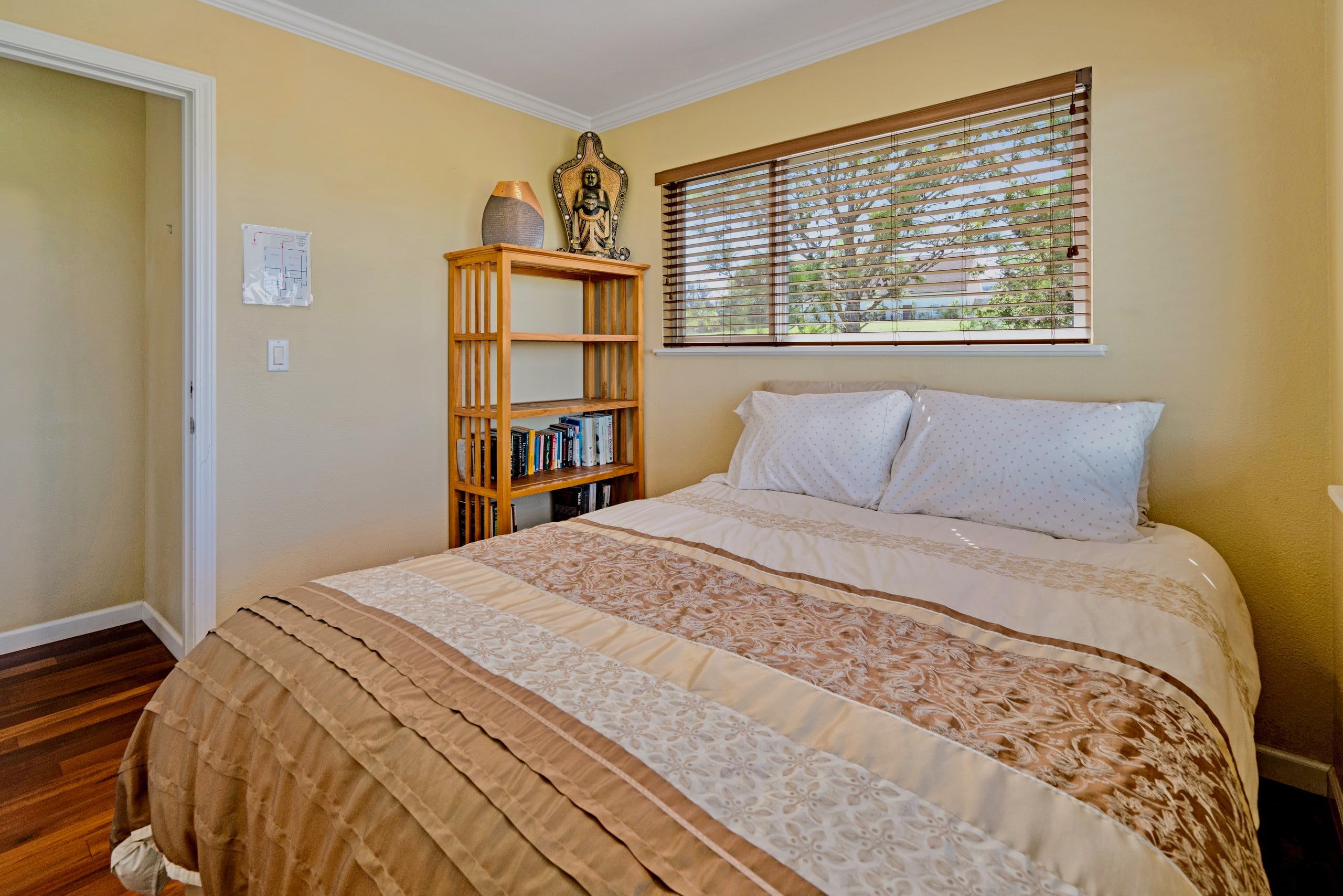 Home in Makawao · ★4.89 · 3 bedrooms · 3 beds · 2 private baths - Image 20
