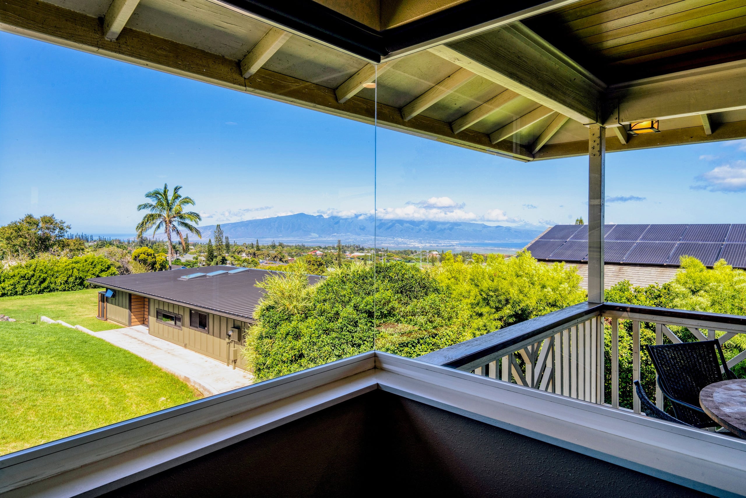 Home in Makawao · ★4.89 · 3 bedrooms · 3 beds · 2 private baths - Image 6