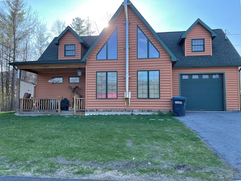 "Moose Lodge" Rustic + Cozy
Lake George