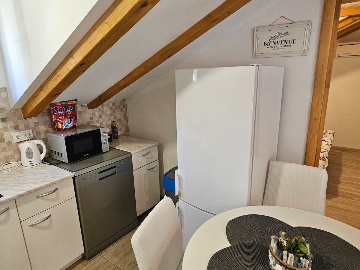 მისაღები ოთახი