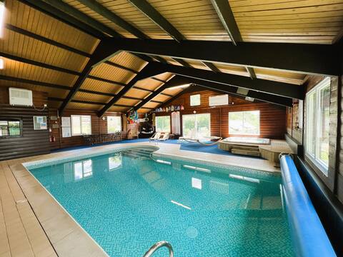 Rural retreat with Pool, Hot tub & Sauna-Culver