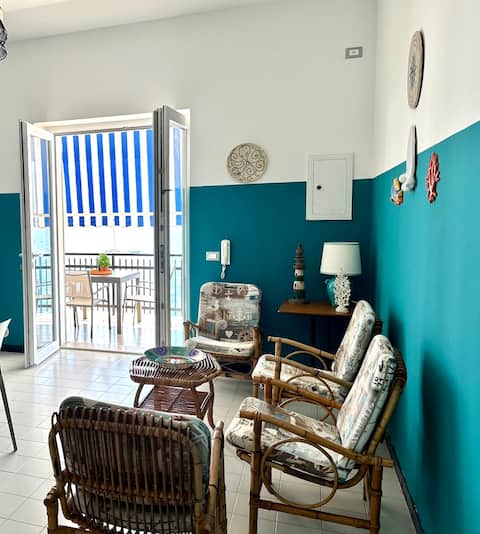 Popular Airbnb listing: House with beautiful view a stone's throw from the sea in Nardò