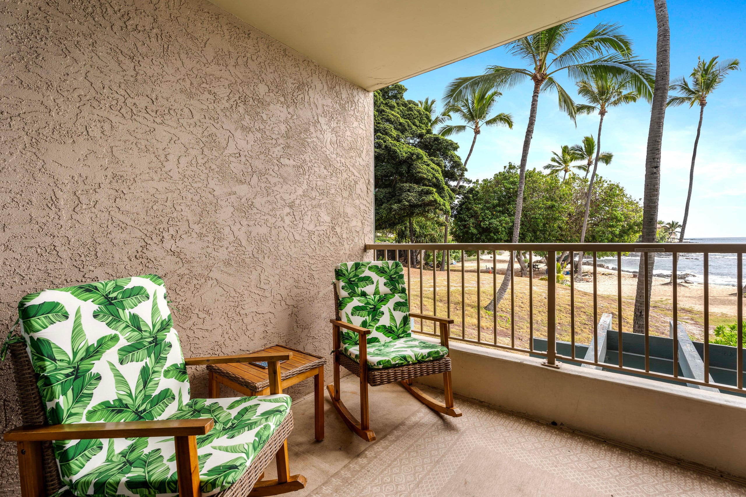 Condo in Kailua-Kona · ★4.88 · 1 bedroom · 1 bed · 1 bath - Image 17