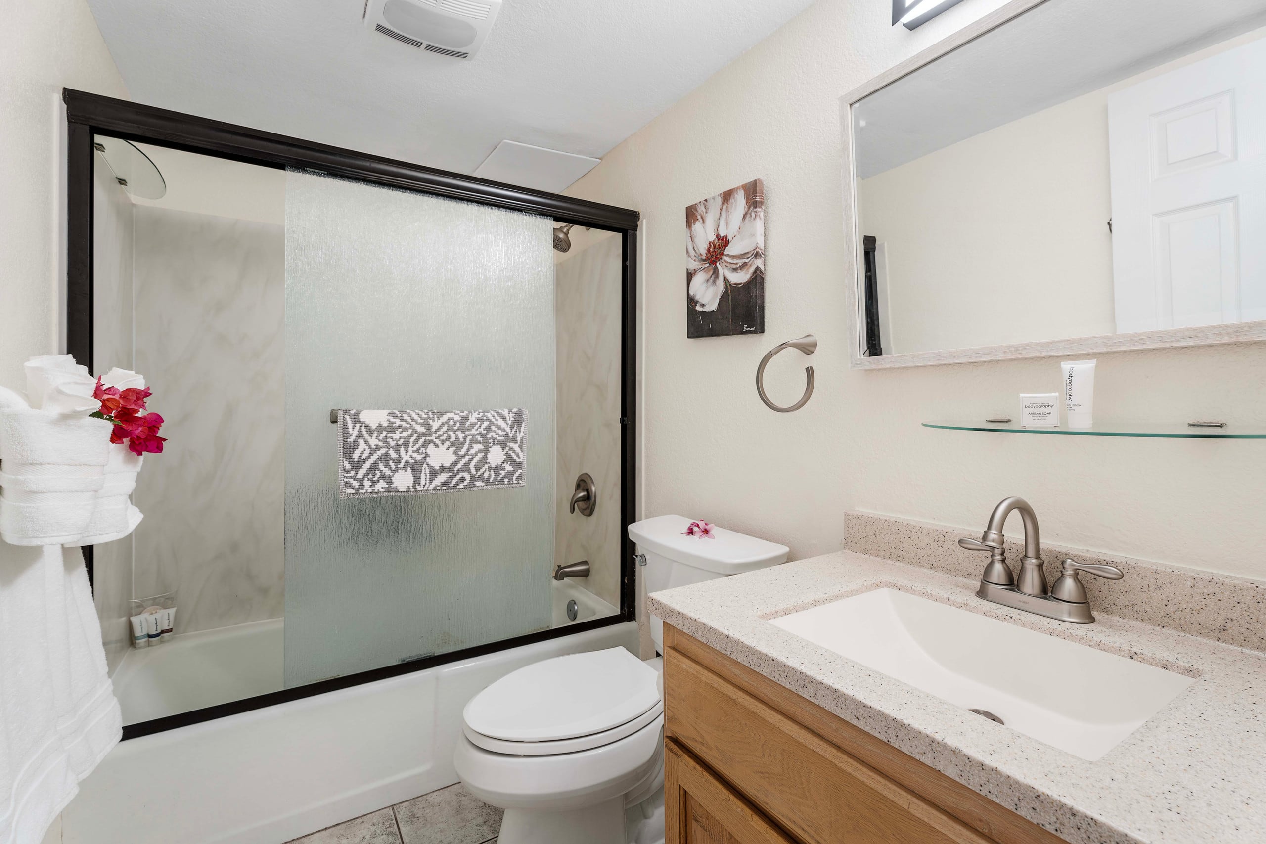 Condo in Kailua-Kona · ★4.88 · 1 bedroom · 1 bed · 1 bath - Image 13