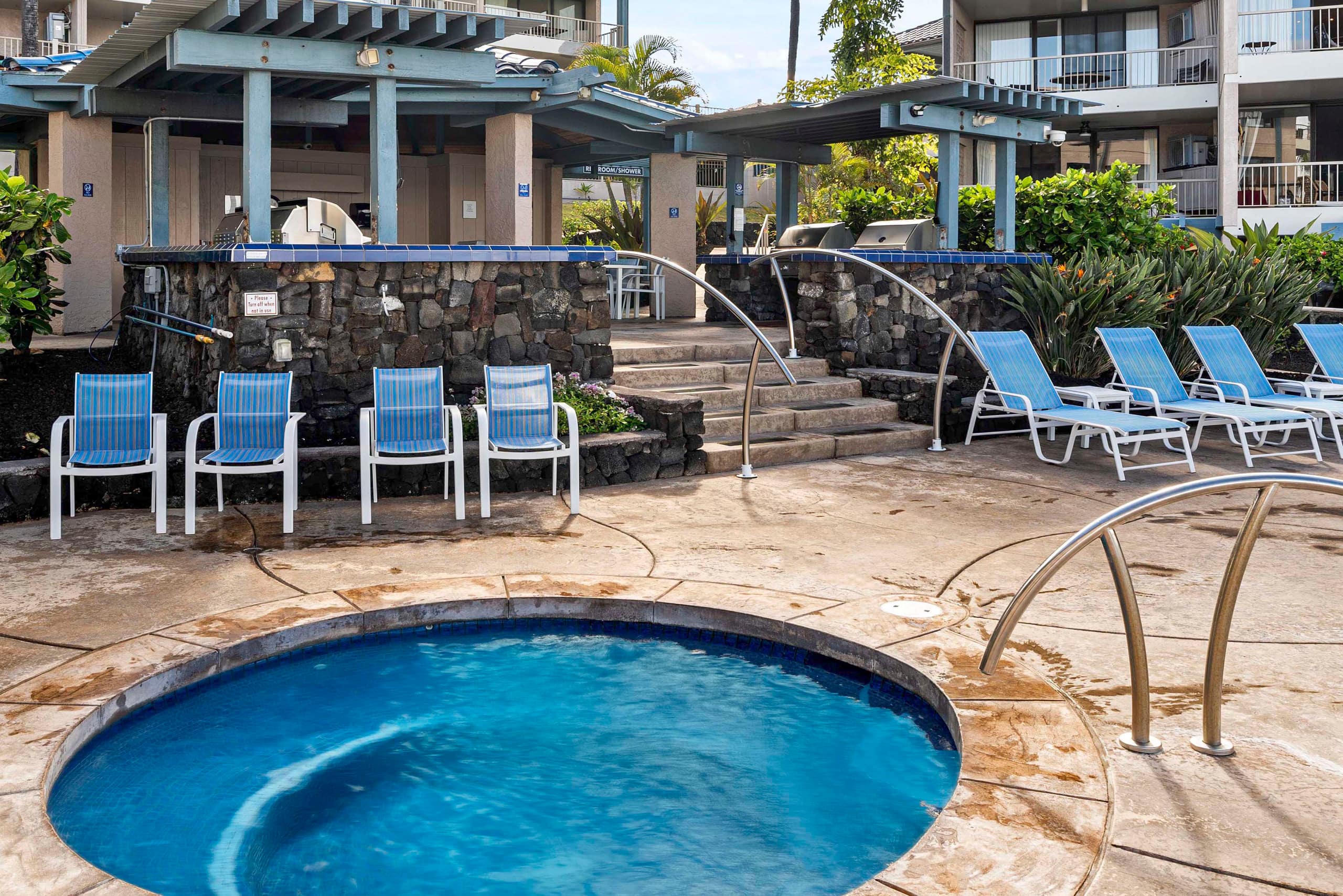 Condo in Kailua-Kona · ★4.88 · 1 bedroom · 1 bed · 1 bath - Image 39