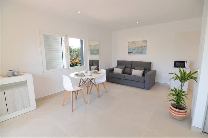 Entire home with 1 bedrooms in Santa Eulalia Del Río - Apartamentos Casa Franziska Ibiza II
