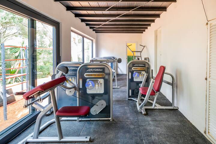 SPA & Gym & Golf – Villa Marevilla gallery image 4