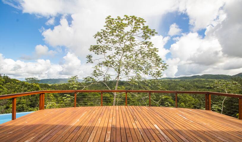 Luxury Private Villa with pool on hilltop gallery image 3