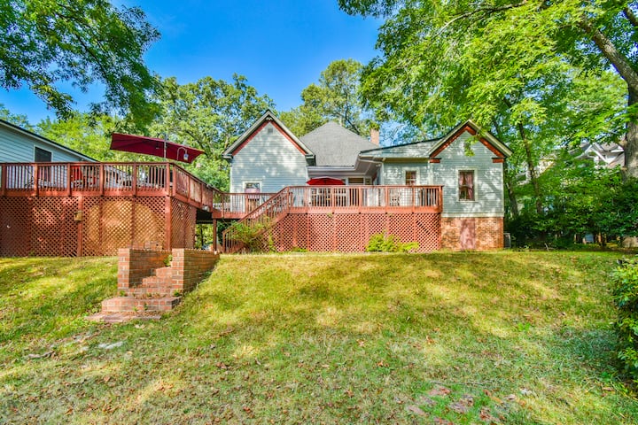 Edwards Dawghouse - Houses for Rent in Athens, Georgia, United