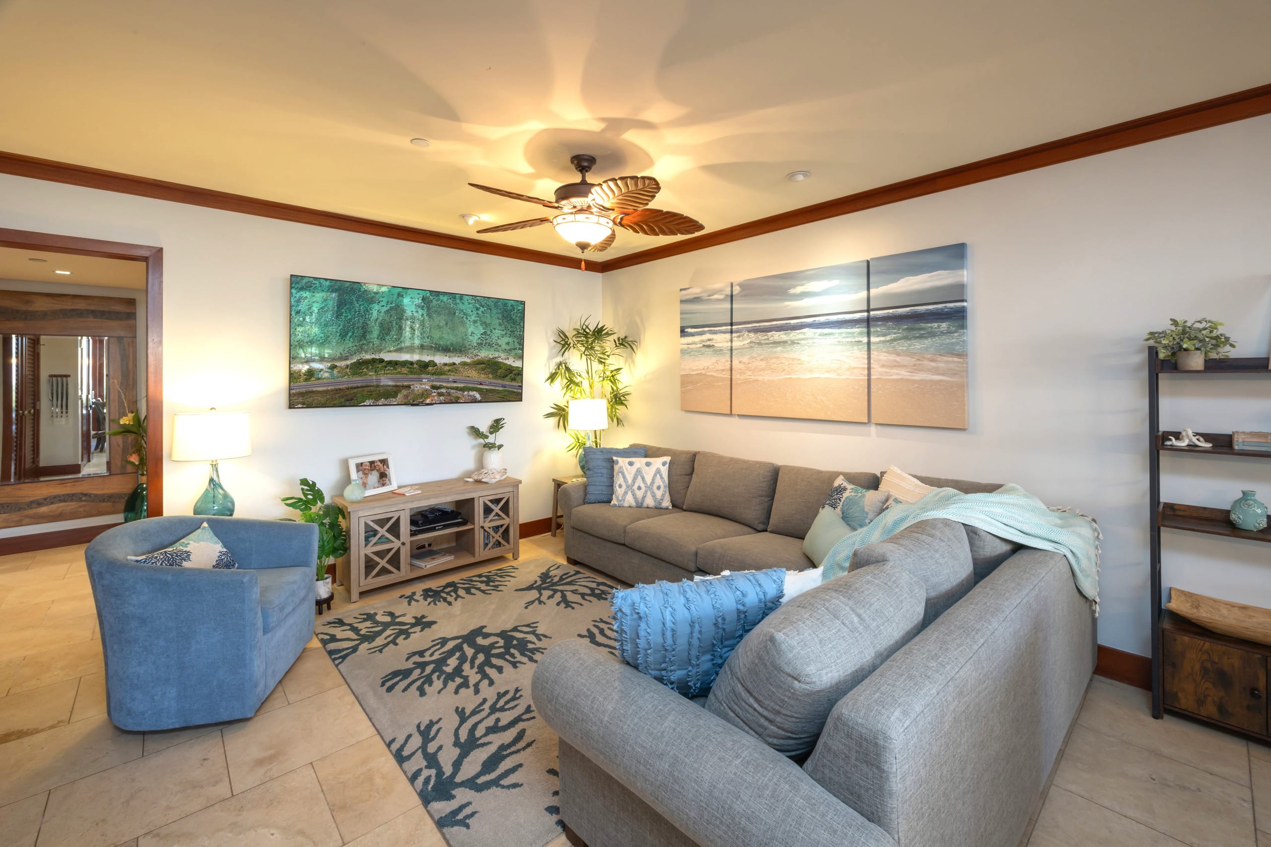 Condo in Kapolei · ★4.92 · 3 bedrooms · 8 beds · 2.5 baths - Image 1