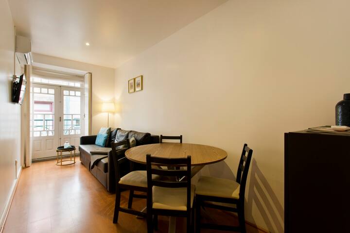 Home @ Porto Clérigos Apartment 5 – Superior 2Room gallery image 3