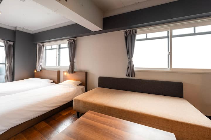 Max4 People【e-stay Namba/self-apartment 】 - Oszaka