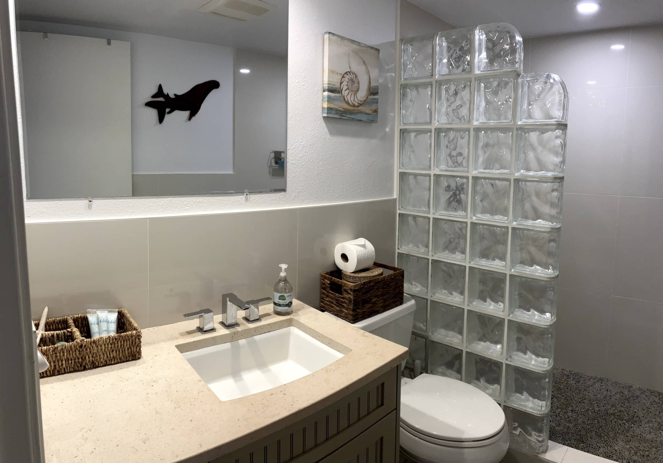 Condo in Wailuku · ★4.95 · 1 bedroom · 1 bed · 1 private bath - Image 13