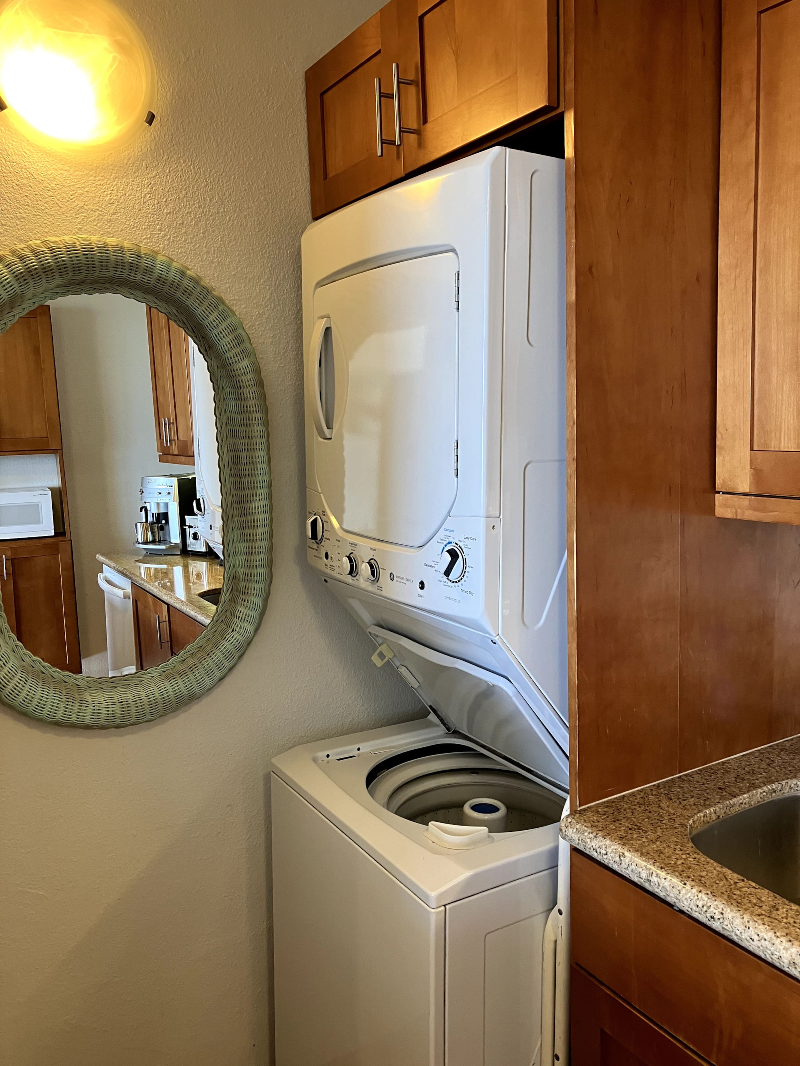 Condo in Wailuku · ★4.95 · 1 bedroom · 1 bed · 1 private bath - Image 12