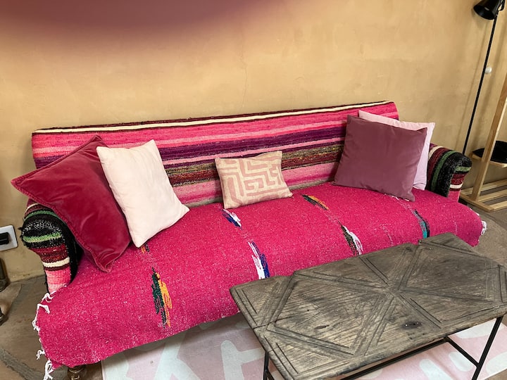 La Biblioteca: Eclectic Cottage In Okeeffe Country - Nuevo México